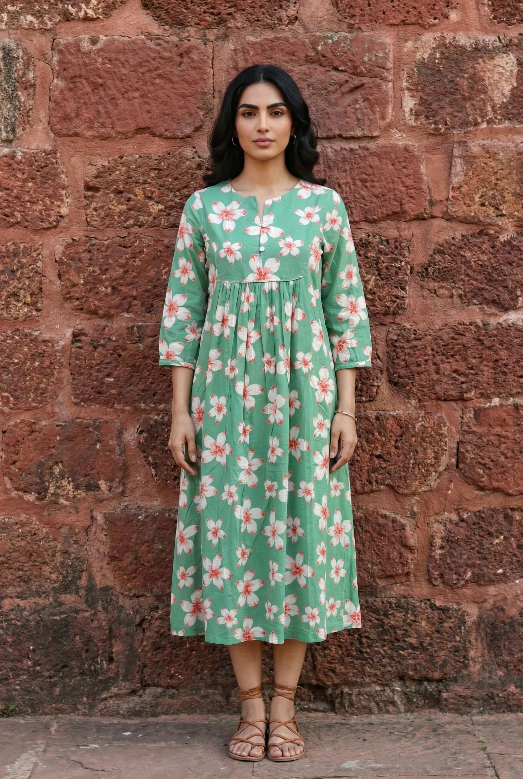 Green Floral Print Round Neck Pure Cotton Nightdress For Women